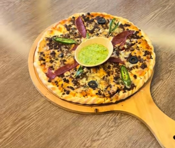 Nova Special Pizza