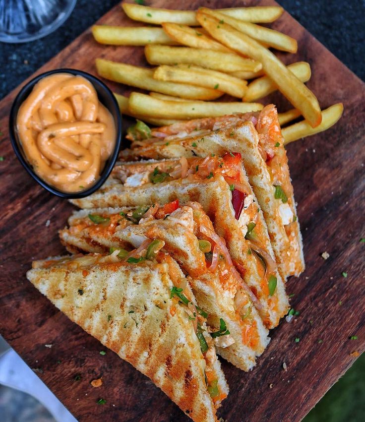 Tuna Club Sandwich