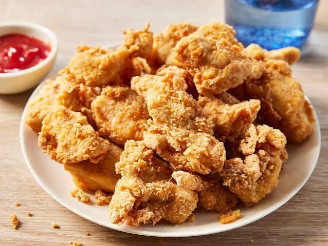 CHICKEN NUGGET