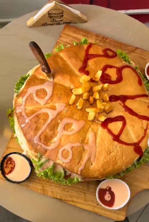 Giant Burger