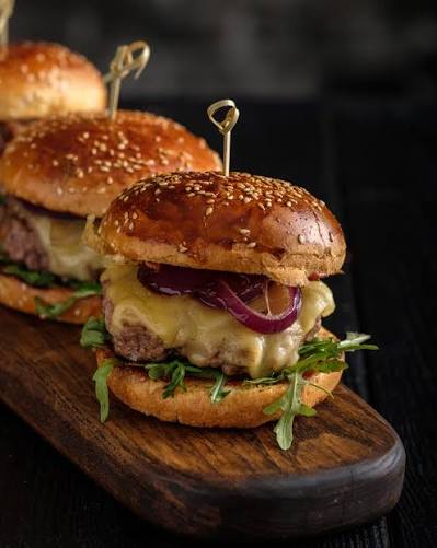 Yo Feshta Burger