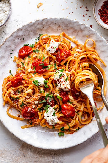 PASTA WITH SPECIAL SAUCE