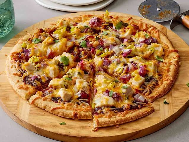 Chicken Pizza with BBQ sauce