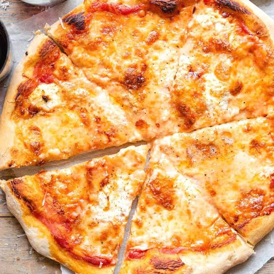 Quatro Pizza
