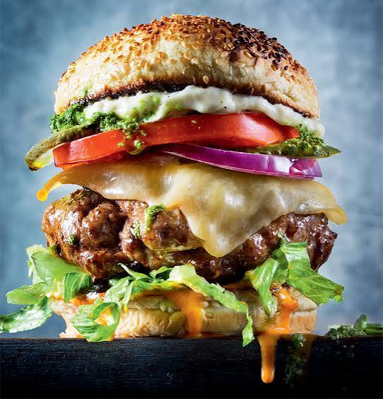 DOUBLE BEEF BURGER